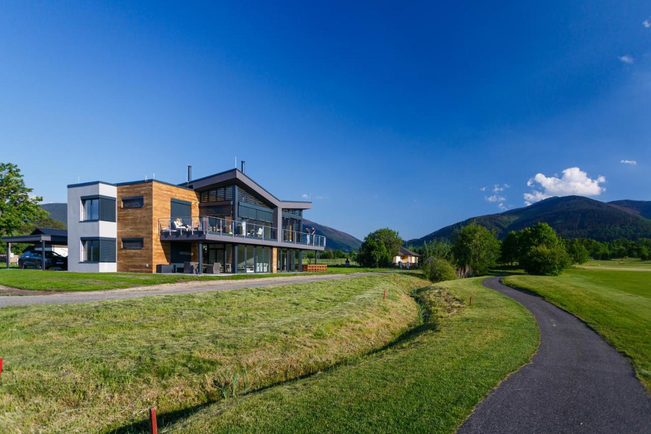 Apartman Na Golfu Челадна Экстерьер фото